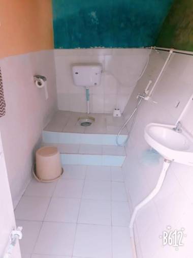 Vamoose Quaint Wood Cottage