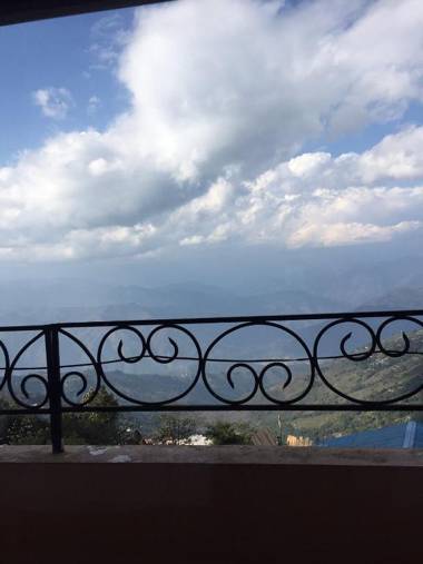 Summit Oakden Resort Mall Road