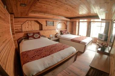 Goroomgo Broadway Annexe Darjeeling