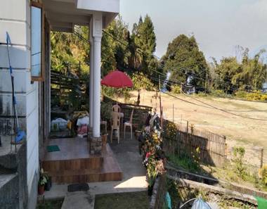 Mountain View Home Stay by StayApart