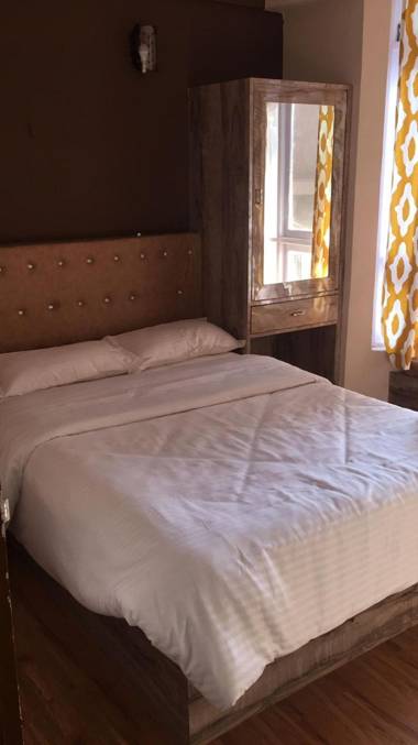 Goroomgo Olive Branch Darjeeling