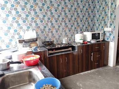 Eagle Point Home Stay