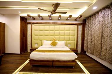 Amara Blue Magnets Dalhousie