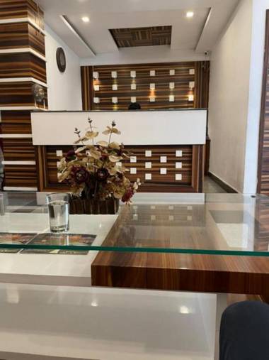 Goroomgo Avexia Comfort Namaskar Heights Dalhousie