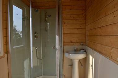 Orabella Villas & Suites