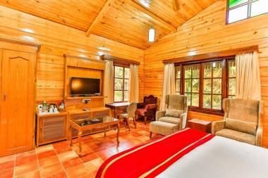 Shining Sand Beach Hotel