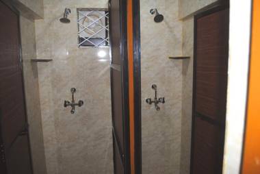 Joe And Marietta's Guesthouse