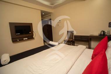 The Cliff Edge calangute