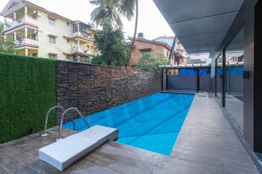 Divan Clarks Inn Goa