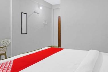OYO 64704 Aishwarya Guest Inn