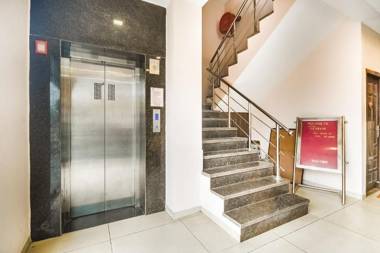 Capital O 69366 Hotel Rr Grand