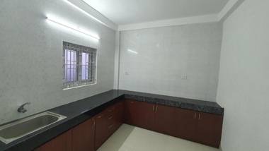 JR Service Apartment Hotel