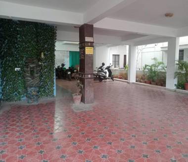 Bluestones Residency