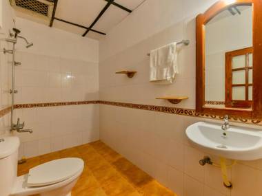 Rossitta Wood Castle