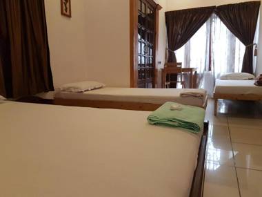 Jojies Homestay Fortkochi