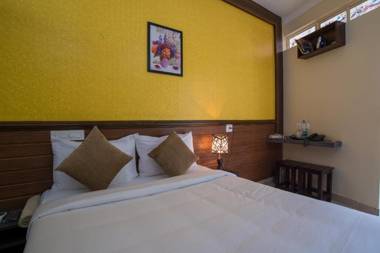 Gems 9 Airport Hotel