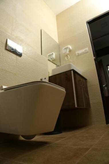 Riverside Inn Homestay