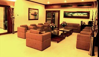 Hotel Palmyra Grand Inn