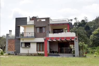 SilverShine Homestay