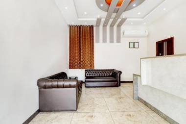 OYO 77536 Kattari Komforts