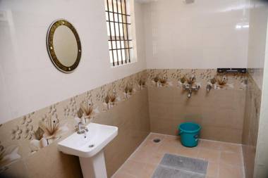 BlueMoon Homestay - Near to falls & Trekking