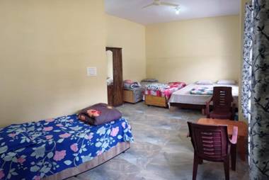 STAYMAKER Black Hill Homestay