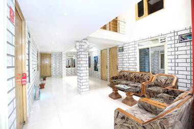 OYO 5956 Hotel Continental Inn 42