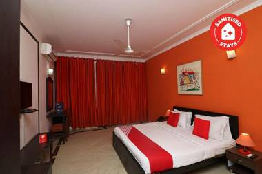 OYO 63096 Rk Residency