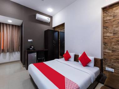 OYO 63096 Rk Residency