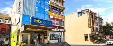 FabHotel Royal Plaza