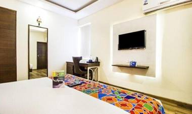 FabHotel Royal Plaza