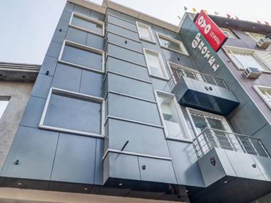 Collection O 82782 Gp Hotel