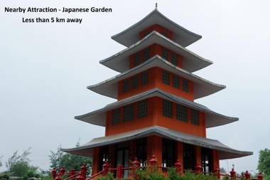 OYO 83335 Hotel Lazeeno