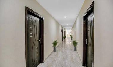 Capital O 91074 Hotel The Bliss