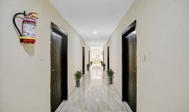 Capital O 91074 Hotel The Bliss