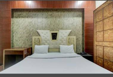 HOTEL Royal Plaza