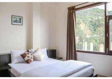 Breath-taking valley view rooms in shimla