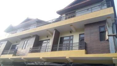 Yellow Valley Homestay