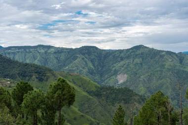 StayVista at Sunshine Estate