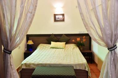 BEAUTIFUL SPACIOUS APT IN CANDOLIM with Wifi