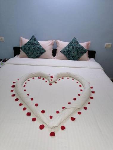 Spectrum Hub Sea view Studio Apartment - Candolim - Goa