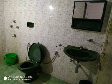 PHOENIX HOLIDAY HOME