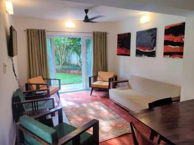 Jungle Hut-Annabelle's Beach Apartments at Bernard SimaoCalanguteGoa