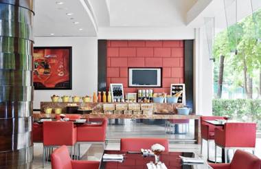 Marriott Executive Apartment - Lakeside Chalet Mumbai