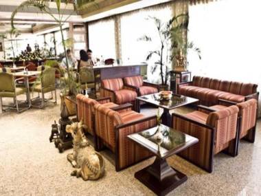 Midtown Pritam Hotel