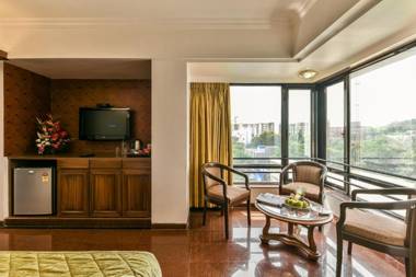 The Paradise By Tunga