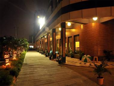 Pallavi Avida Hotel