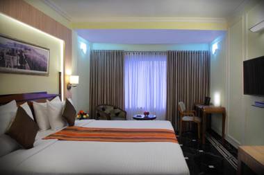 Hiltop Hotel