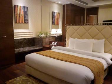 Niranta Transit Hotel Terminal 2 Arrivals/Landside