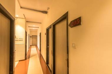 OYO 845 Hotel Kailash Park